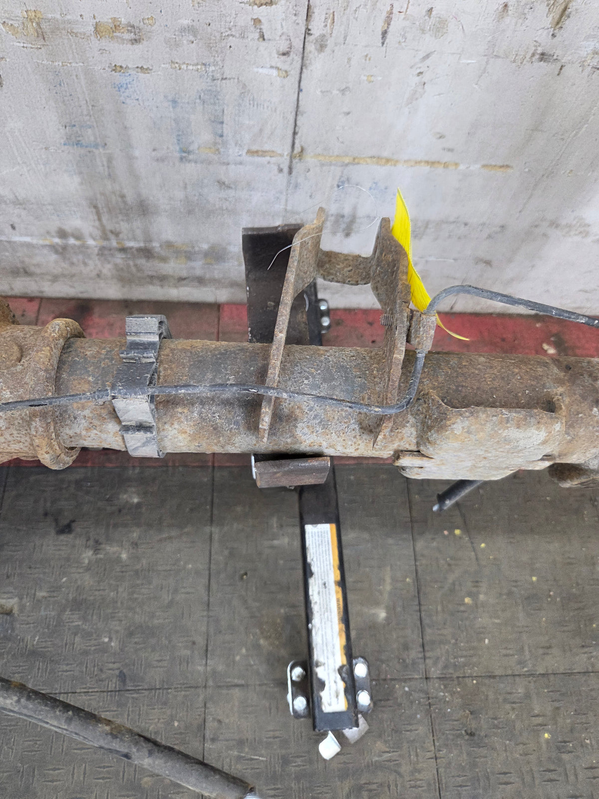 1999-2006 Chevrolet Silverado GMC Sierra 1500 3.23 Rear Axle