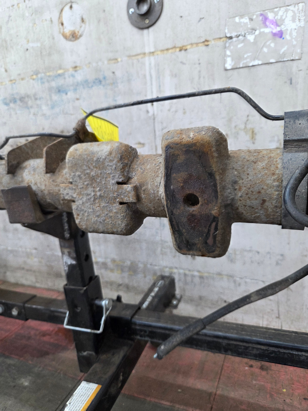 1999-2006 Chevrolet Silverado GMC Sierra 1500 3.23 Rear Axle