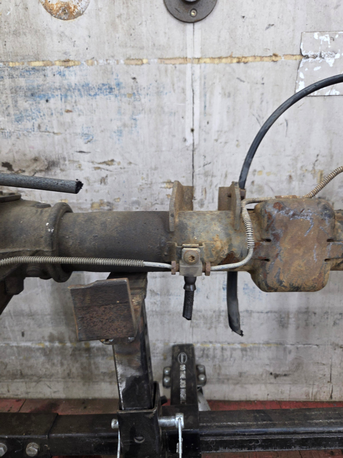 1999-2006 Chevrolet Silverado GMC Sierra 1500 3.73 Rear Axle