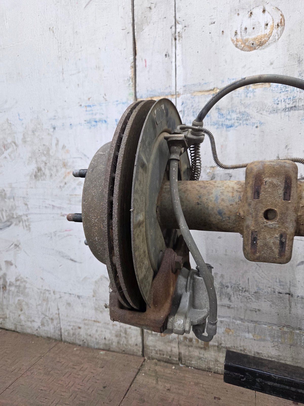 1999-2006 Chevrolet Silverado GMC Sierra 1500 3.73 Rear Axle