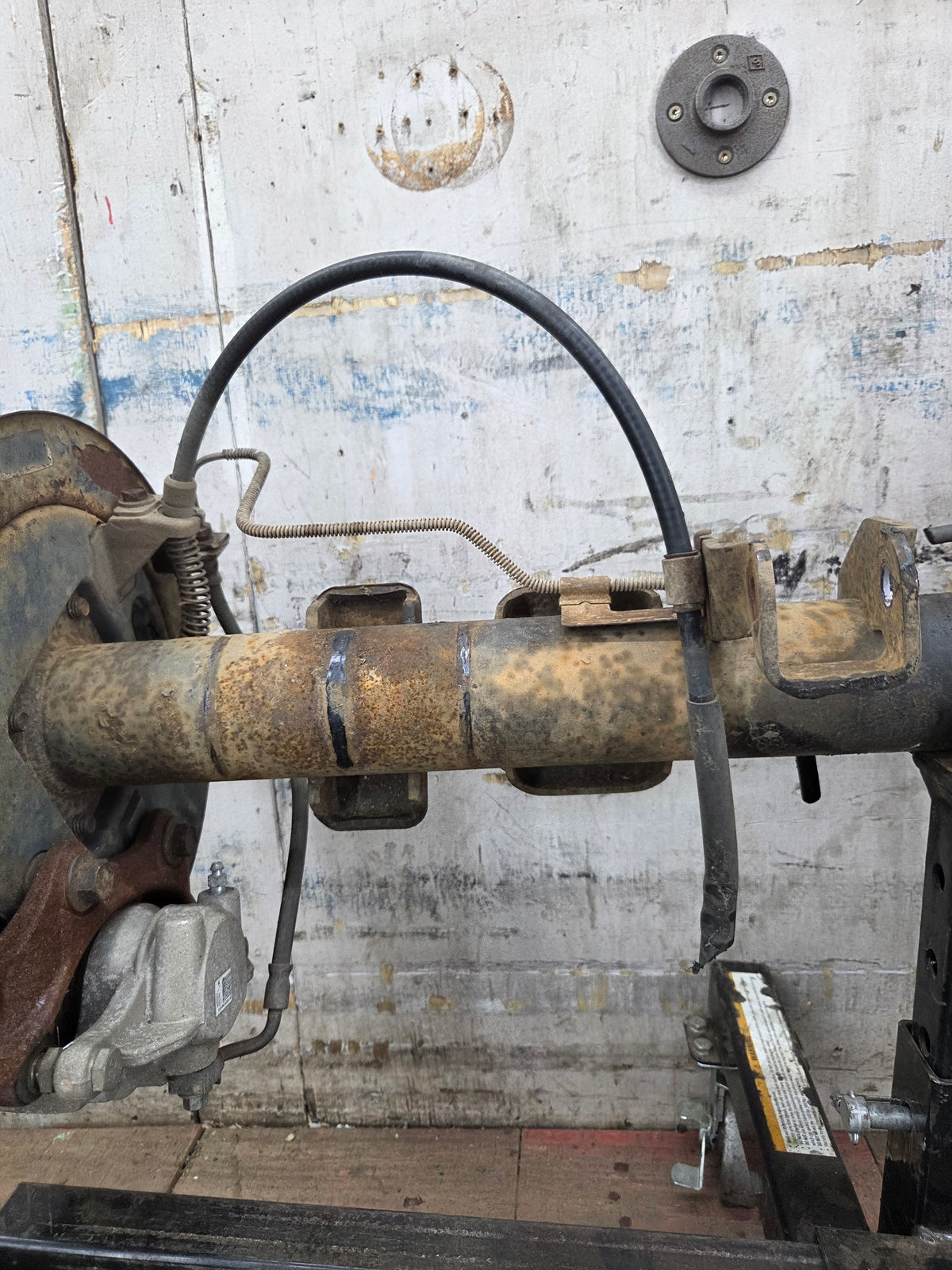 1999-2006 Chevrolet Silverado GMC Sierra 1500 3.73 Rear Axle
