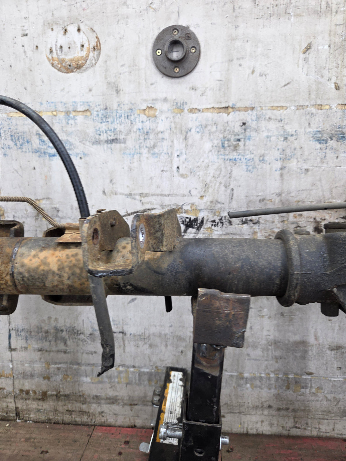 1999-2006 Chevrolet Silverado GMC Sierra 1500 3.73 Rear Axle