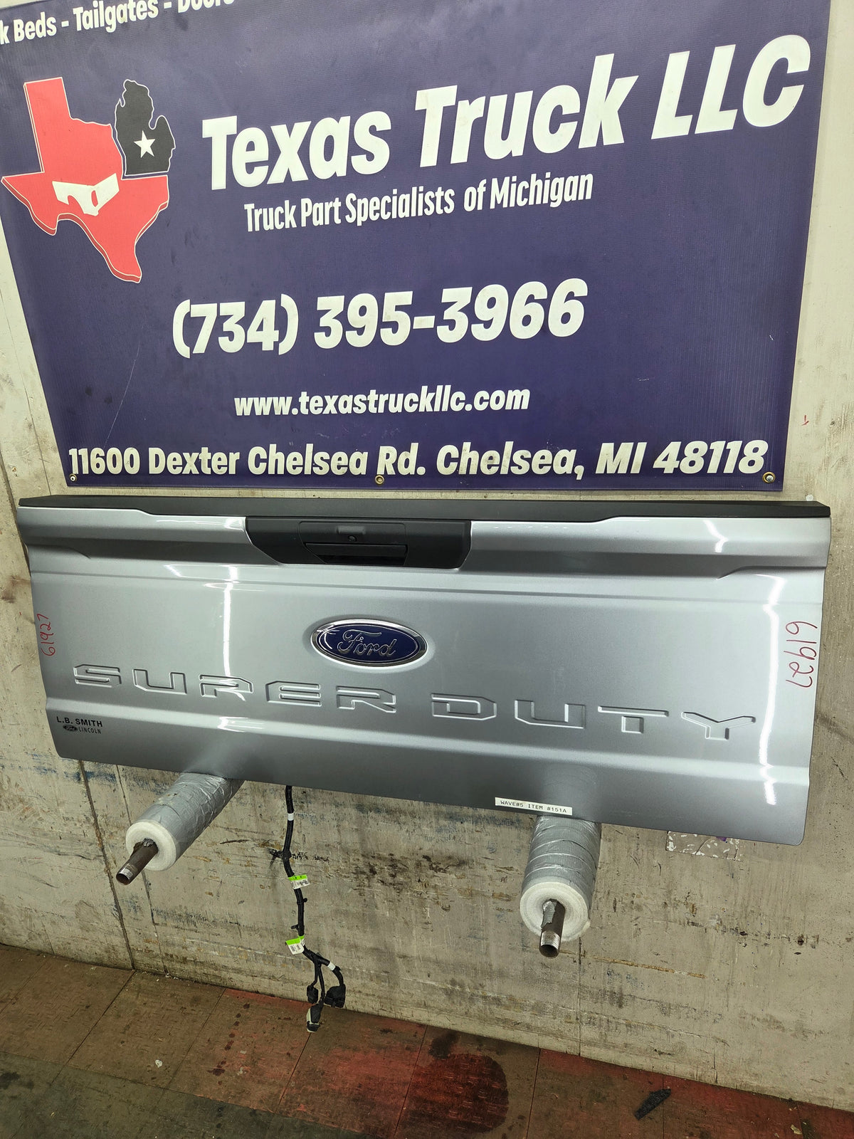 2023-2025 Ford F250 F350 F450 F550 Super Duty Tailgate