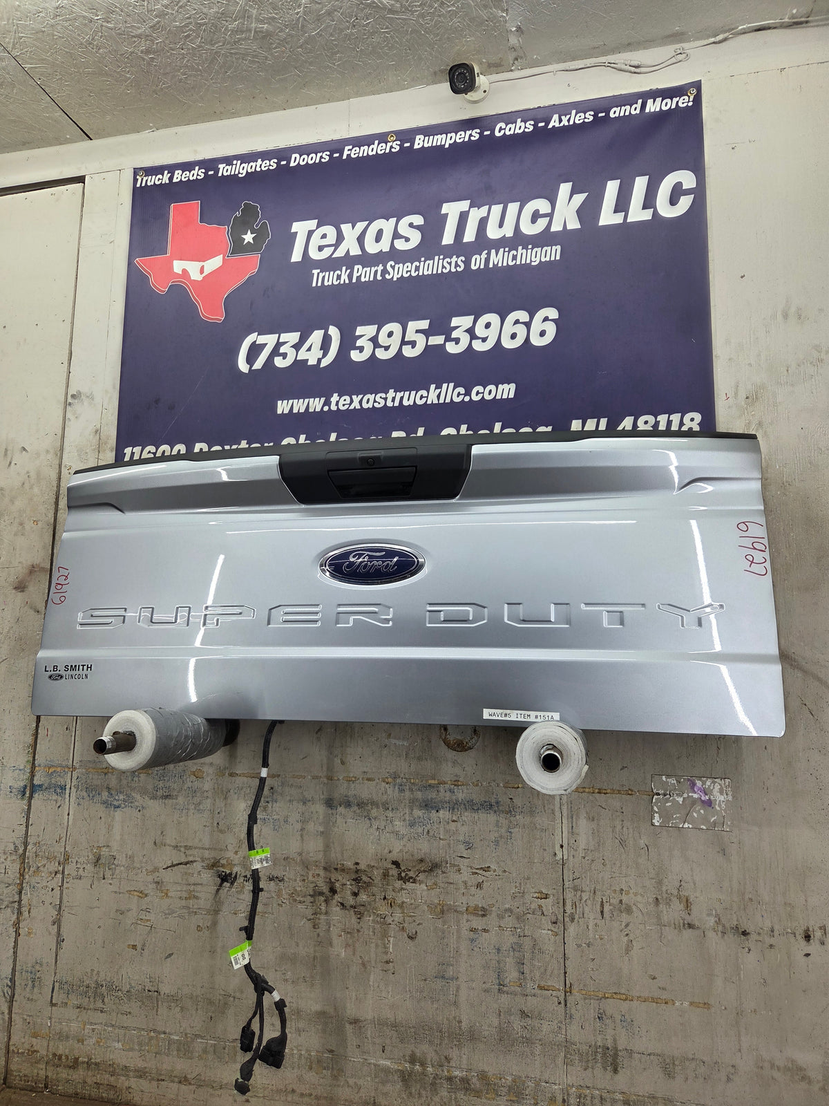 2023-2025 Ford F250 F350 F450 F550 Super Duty Tailgate