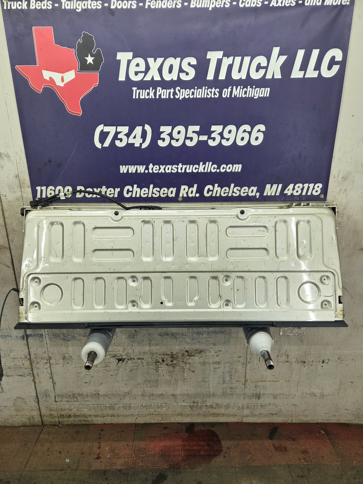 2017-2022 Ford F250 F350 F450 F550 Super Duty Tailgate