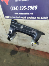 1999-2002 Chevrolet Silverado / Tahoe / Suburban 1500 2500 3500 HD Passenger Front Fender
