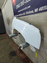 2003-2007 Chevrolet Silverado / Tahoe / Suburban 1500 2500 3500 HD RH Passenger Side "Cateye" Front Fender