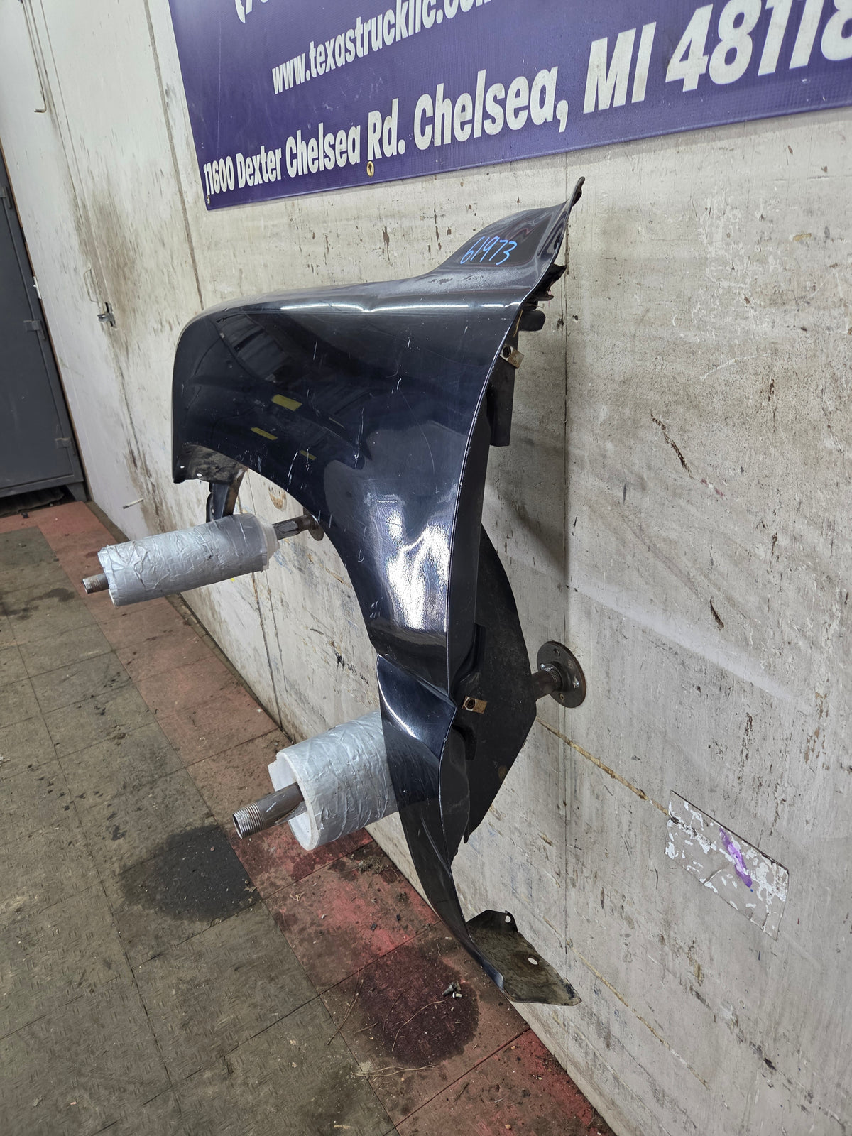 1999-2002 Chevrolet Silverado / Tahoe / Suburban 1500 2500 3500 HD LH Driver Side Front Fender