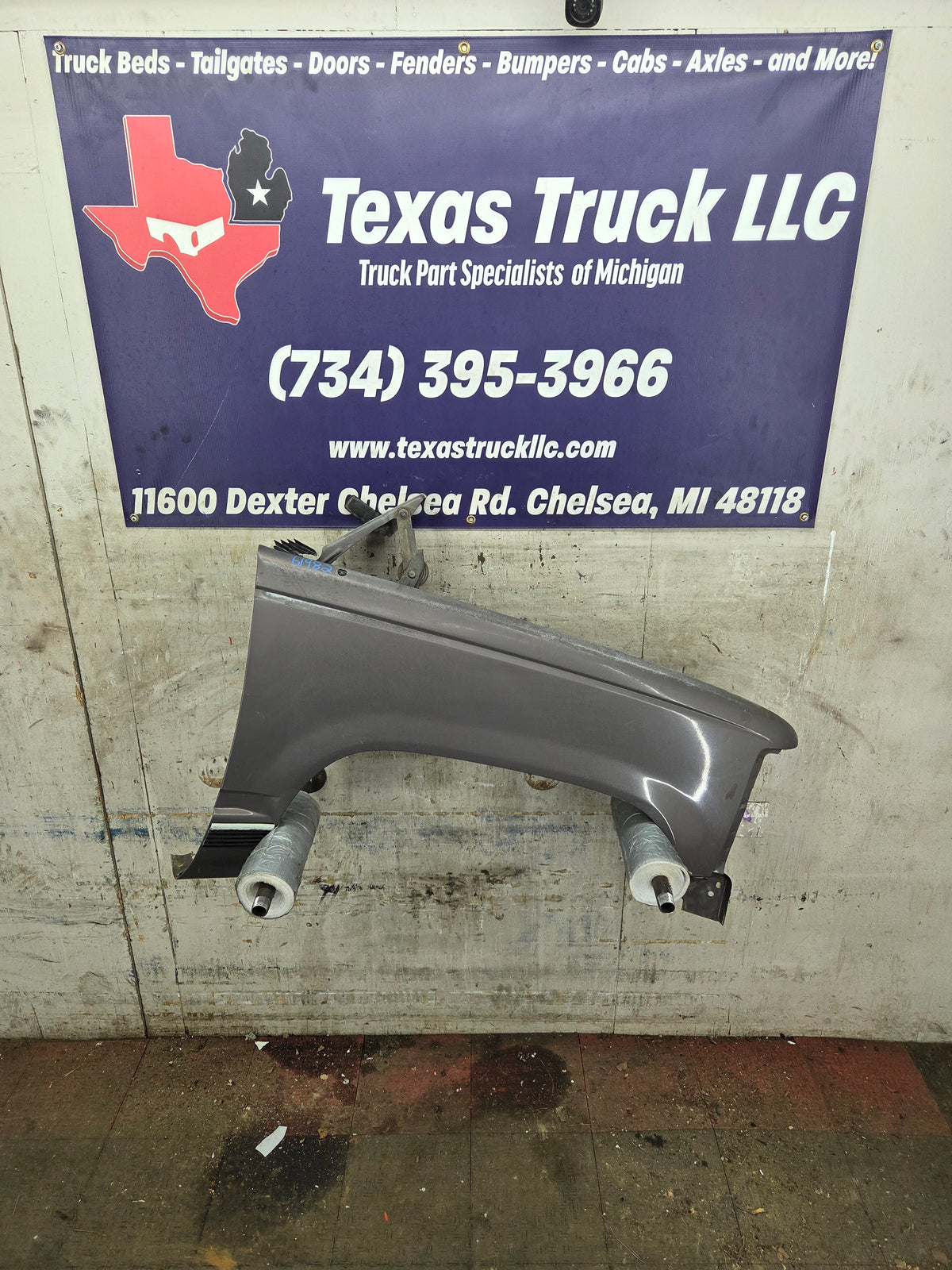 1988-1998 Chevrolet / GMC 1500 2500 3500 Right Hand Passenger Side Front Fender