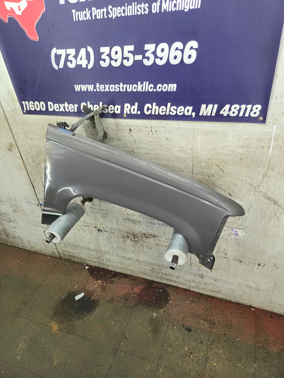 1988-1998 Chevrolet / GMC 1500 2500 3500 Right Hand Passenger Side Front Fender