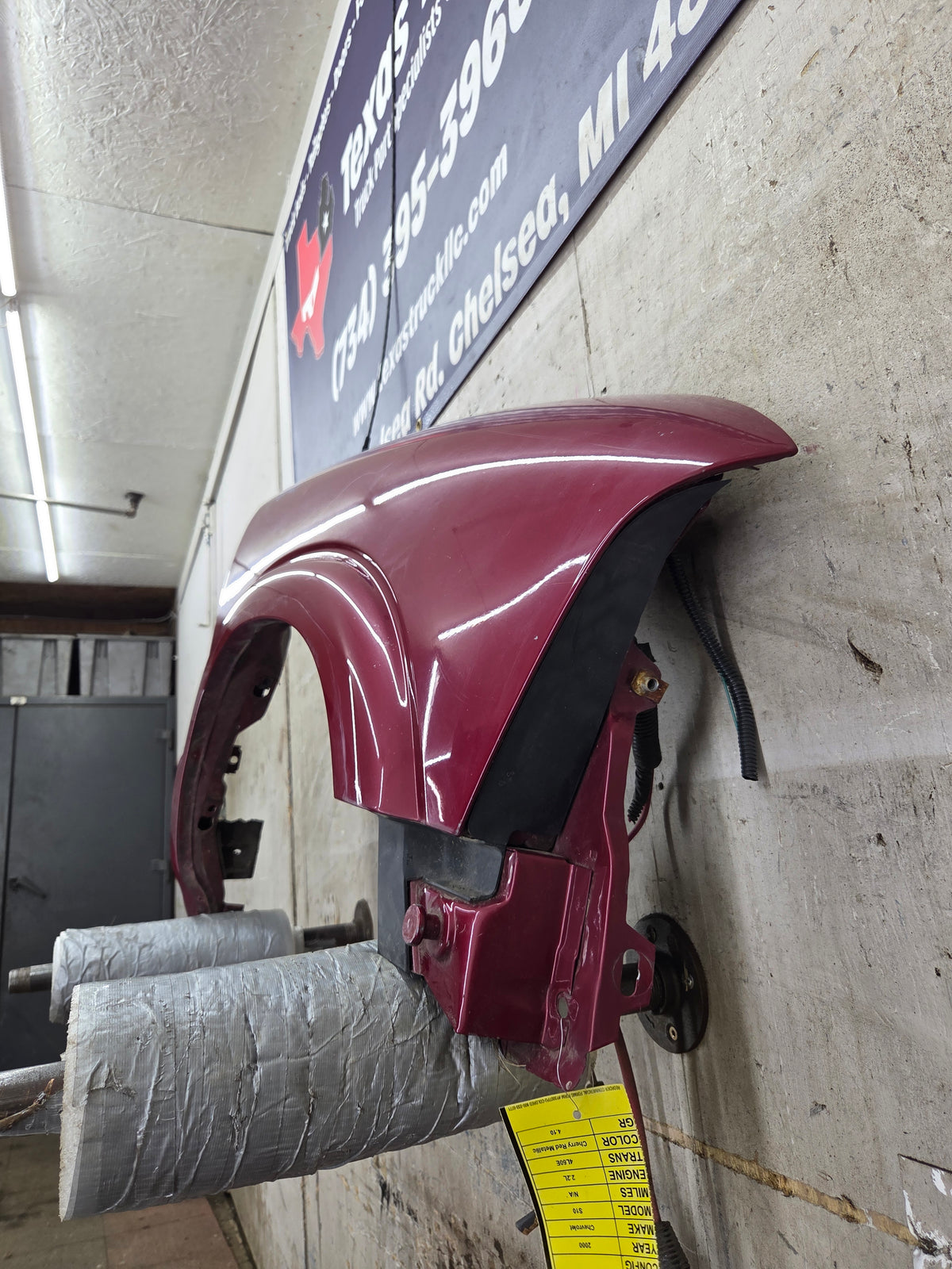 1994-2004 Chevrolet / GMC S10 Sonoma Blazer Right Hand Passenger Side Front Fender