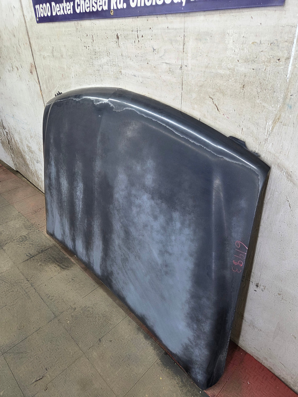 1999-2002 Chevrolet Silverado / Suburban 1500 2500 Hood