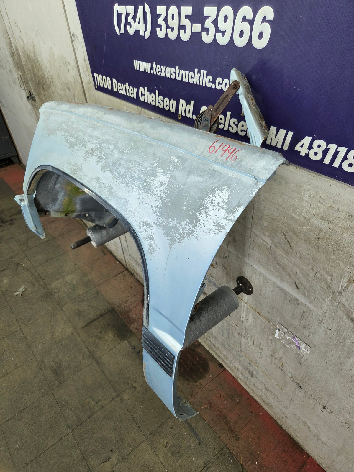 1988-1998 Chevrolet / GMC 1500 2500 3500 Left Hand Driver Side Front Fender