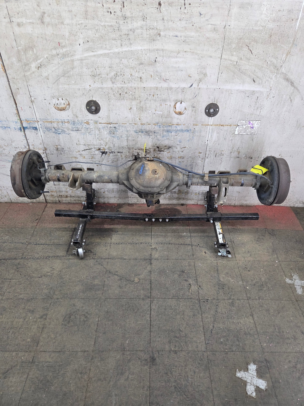 1999-2006 Chevrolet Silverado GMC Sierra 1500 3.42 Rear Axle GU6 G80 Drum Brakes