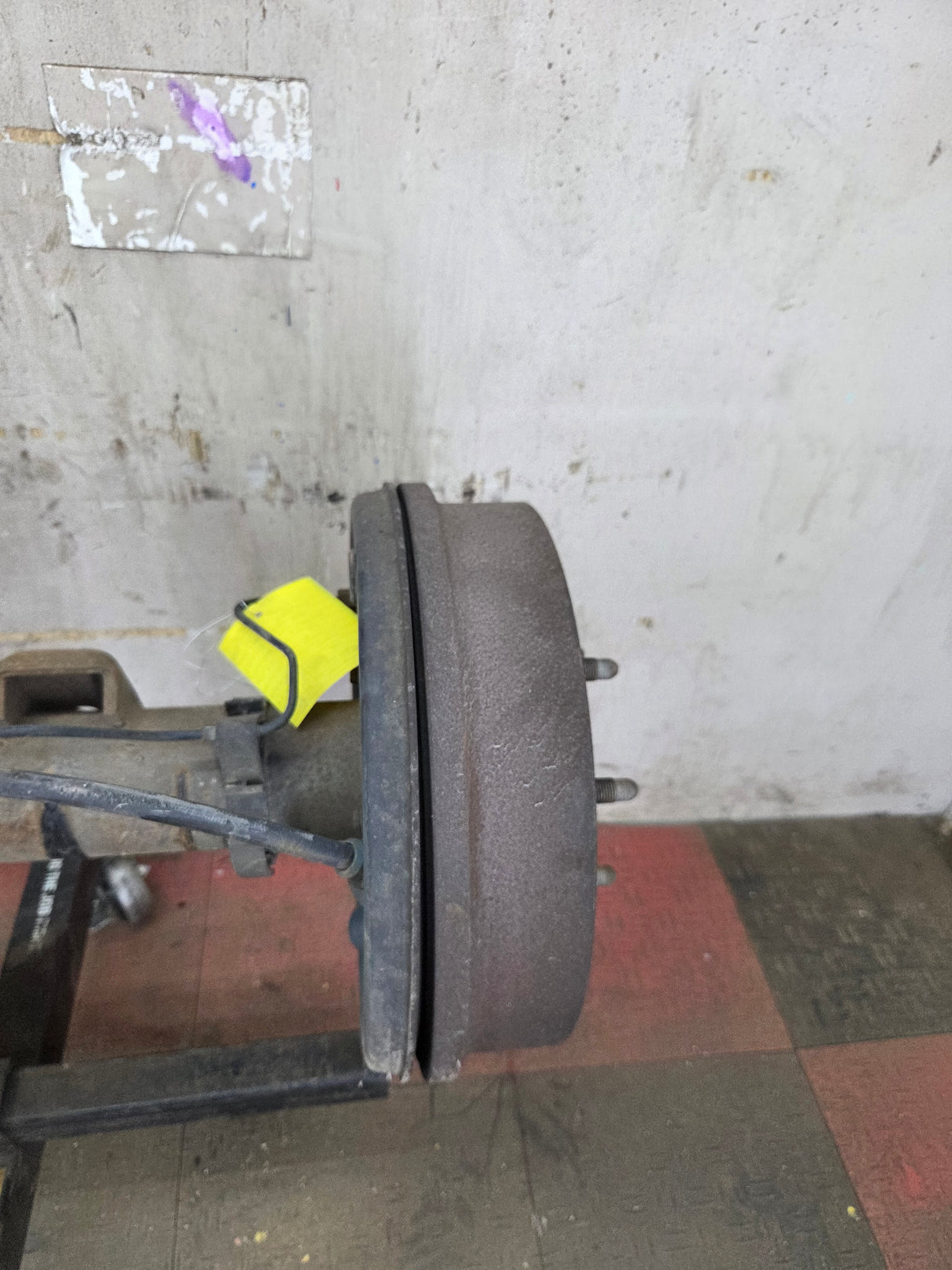 1999-2006 Chevrolet Silverado GMC Sierra 1500 3.42 Rear Axle GU6 G80 Drum Brakes