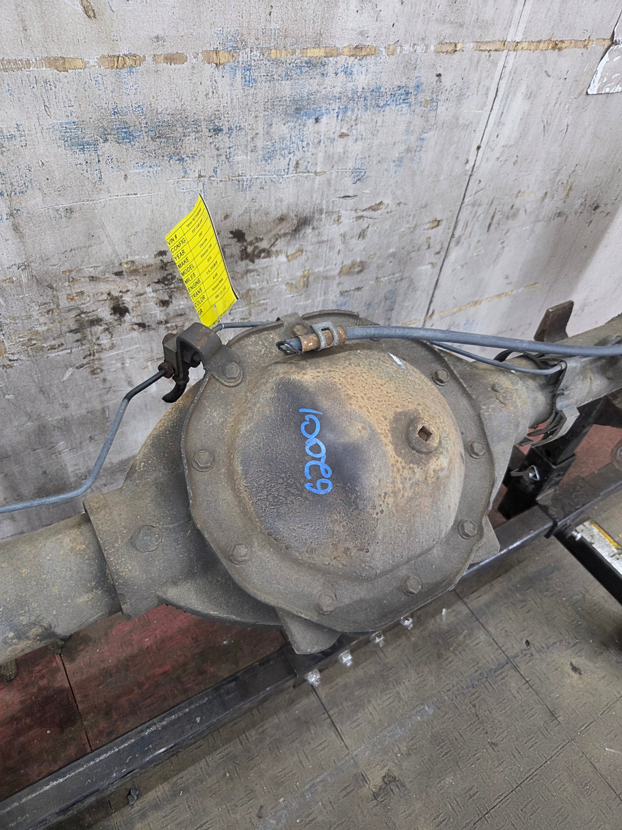 1999-2006 Chevrolet Silverado GMC Sierra 1500 3.42 Rear Axle GU6 G80 Drum Brakes