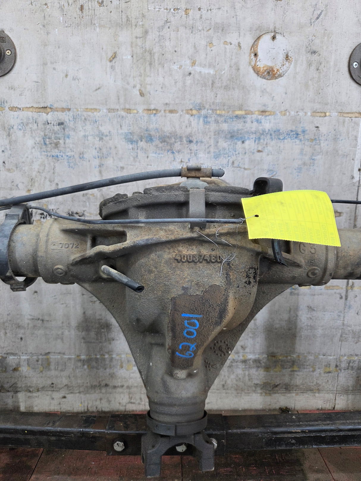 1999-2006 Chevrolet Silverado GMC Sierra 1500 3.42 Rear Axle GU6 G80 Drum Brakes