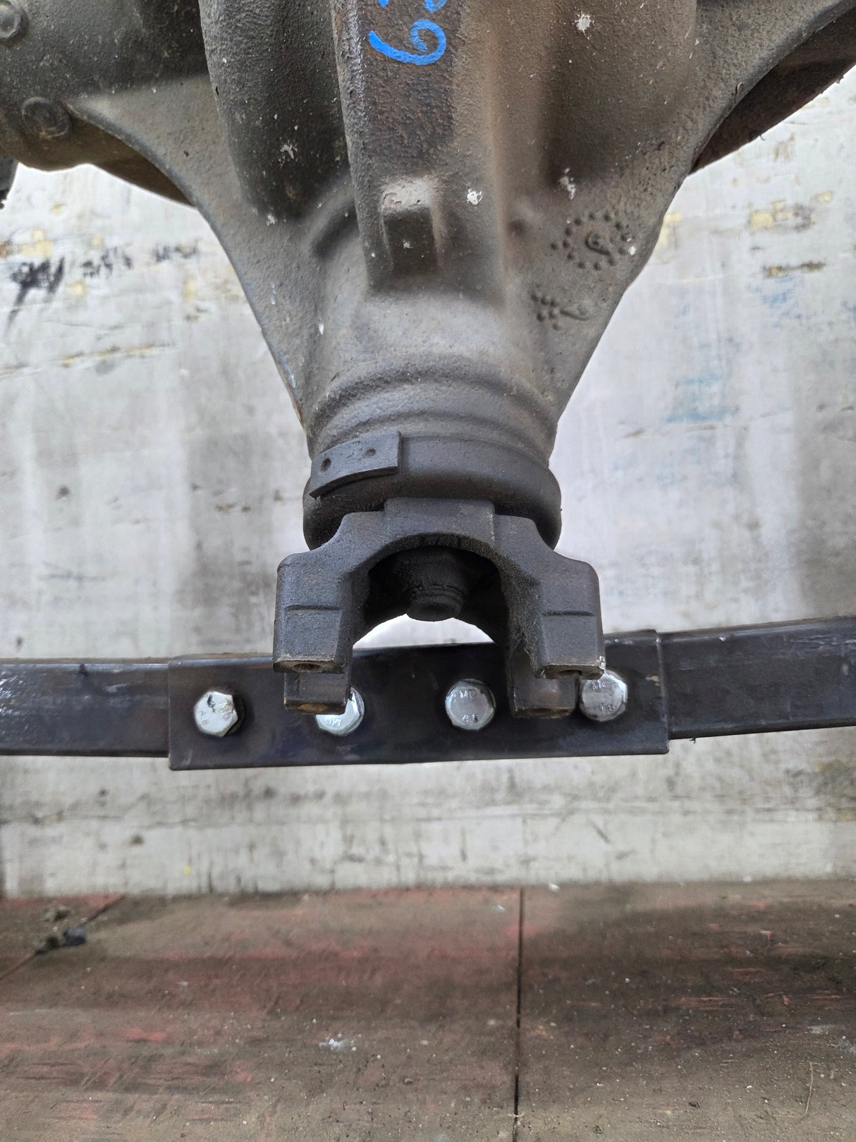 1999-2006 Chevrolet Silverado GMC Sierra 1500 3.42 Rear Axle GU6 G80 Drum Brakes
