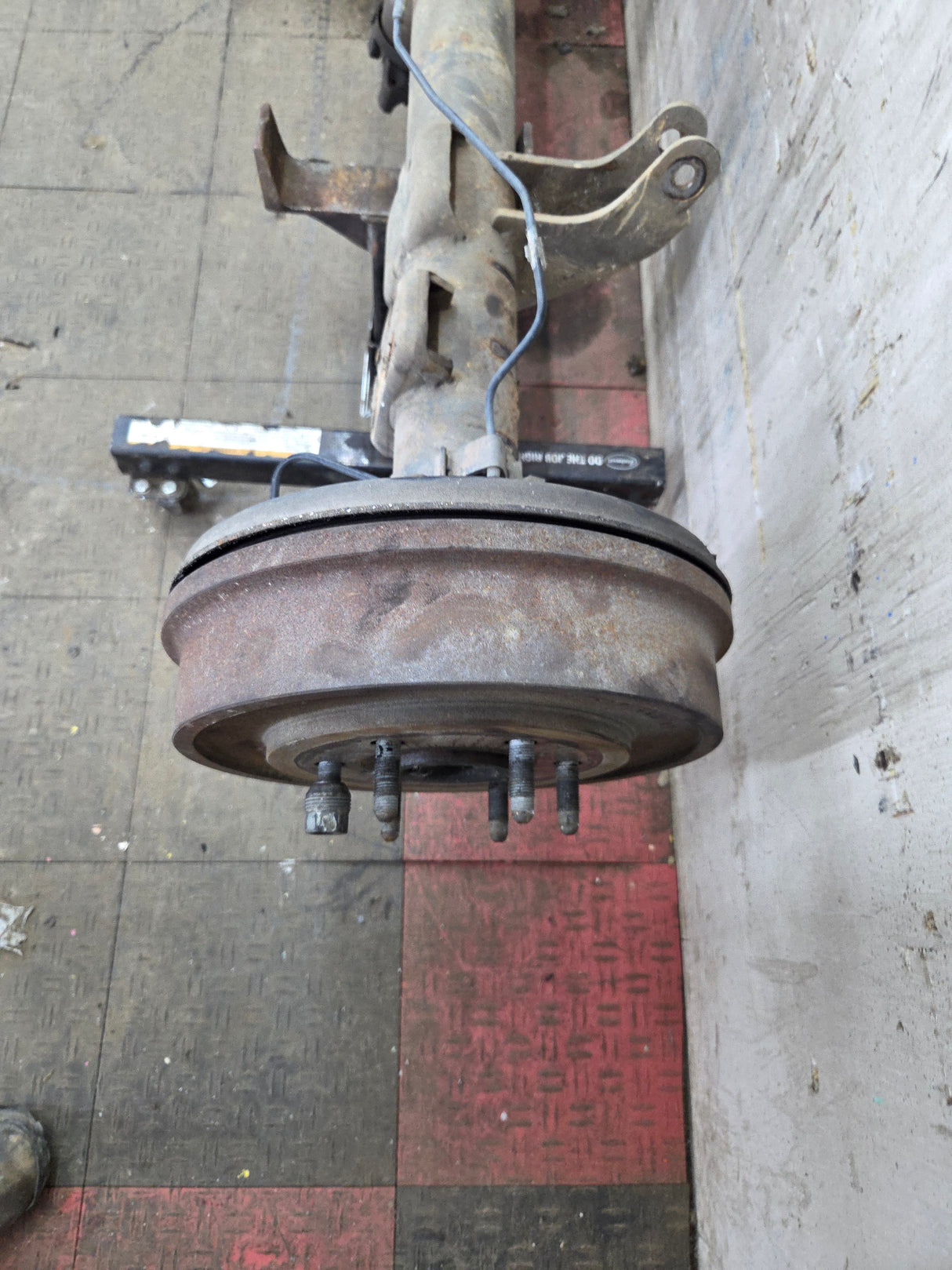 1999-2006 Chevrolet Silverado GMC Sierra 1500 3.42 Rear Axle GU6 G80 Drum Brakes
