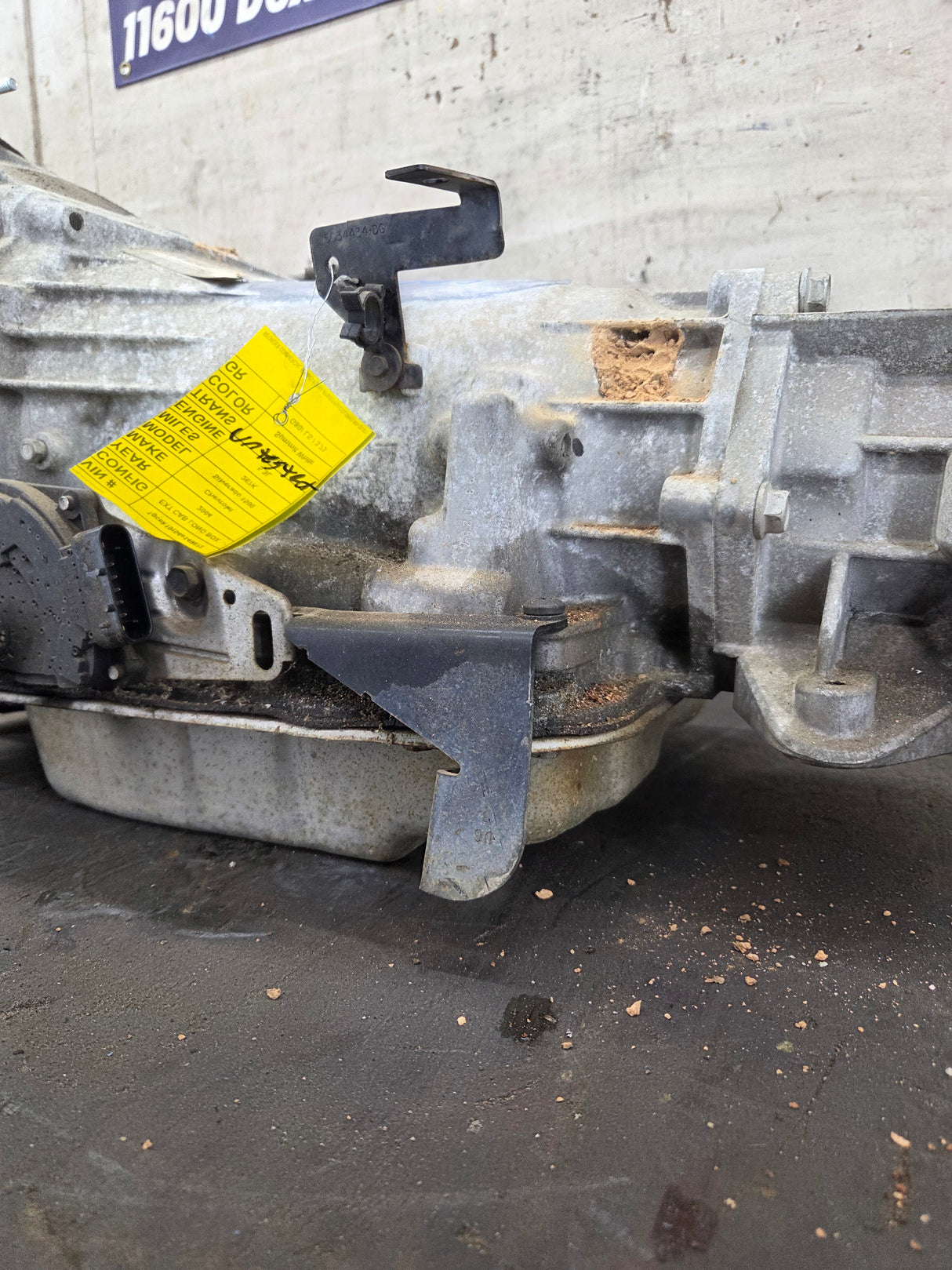 2004-2006 Chevrolet Silverado / GMC Sierra 4L60E 4wd CORE Transmission V8 5.3L 4.8