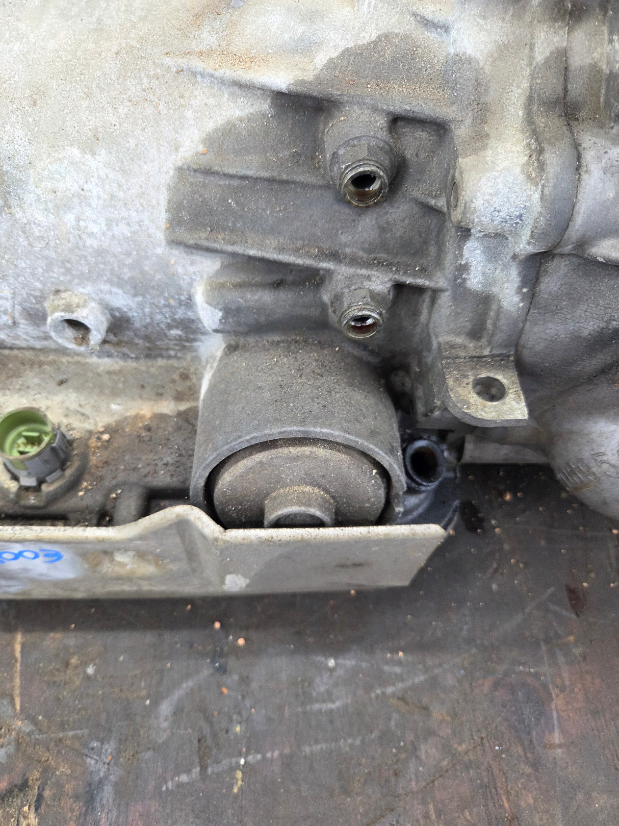 2004-2006 Chevrolet Silverado / GMC Sierra 4L60E 4wd CORE Transmission V8 5.3L 4.8