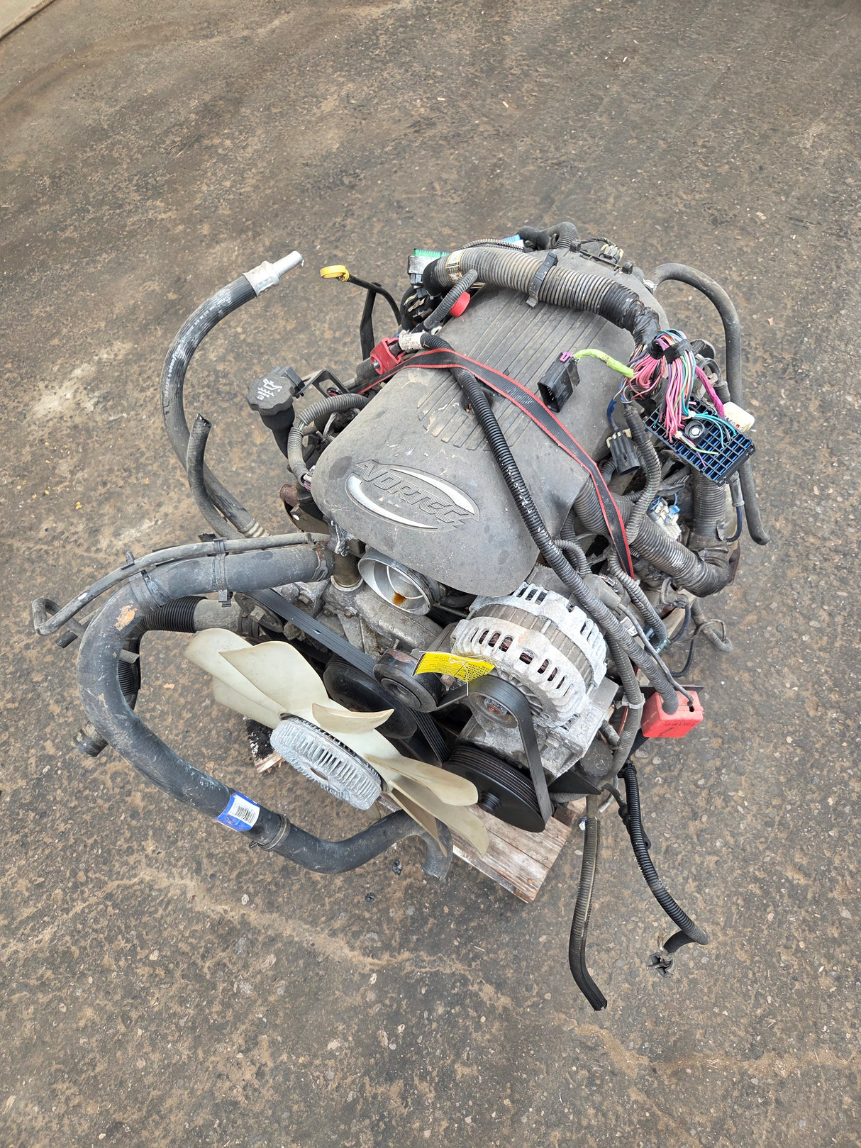 2004 Chevrolet GMC 1500 5.3L Engine LS Vortec Gas Engine Runs Misfire