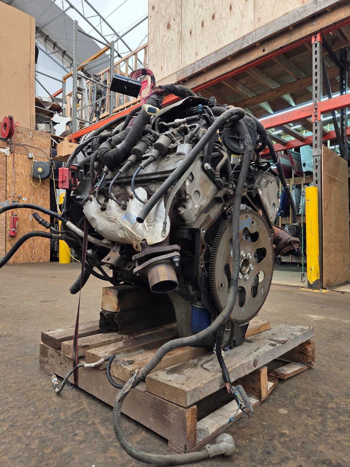 2004 Chevrolet GMC 1500 5.3L Engine LS Vortec Gas Engine Runs Misfire