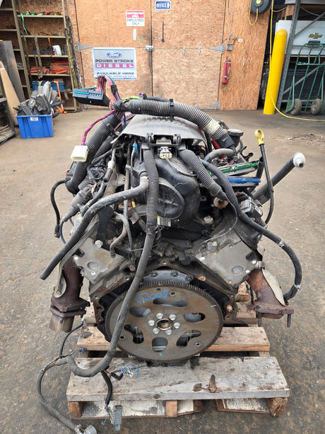 2004 Chevrolet GMC 1500 5.3L Engine LS Vortec Gas Engine Runs Misfire