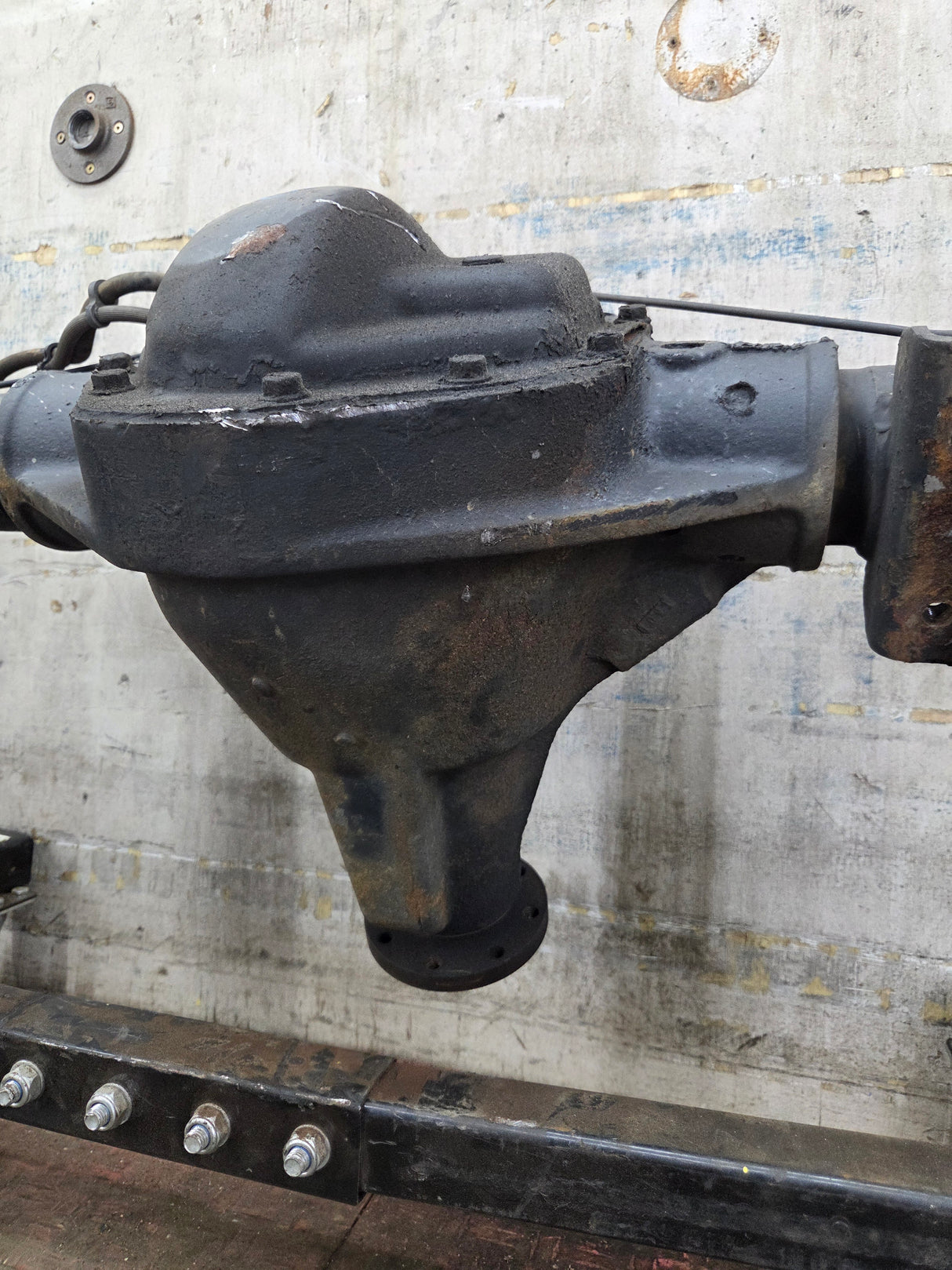 2010-2022 Ford Econoline E350 Dually Rear Axle