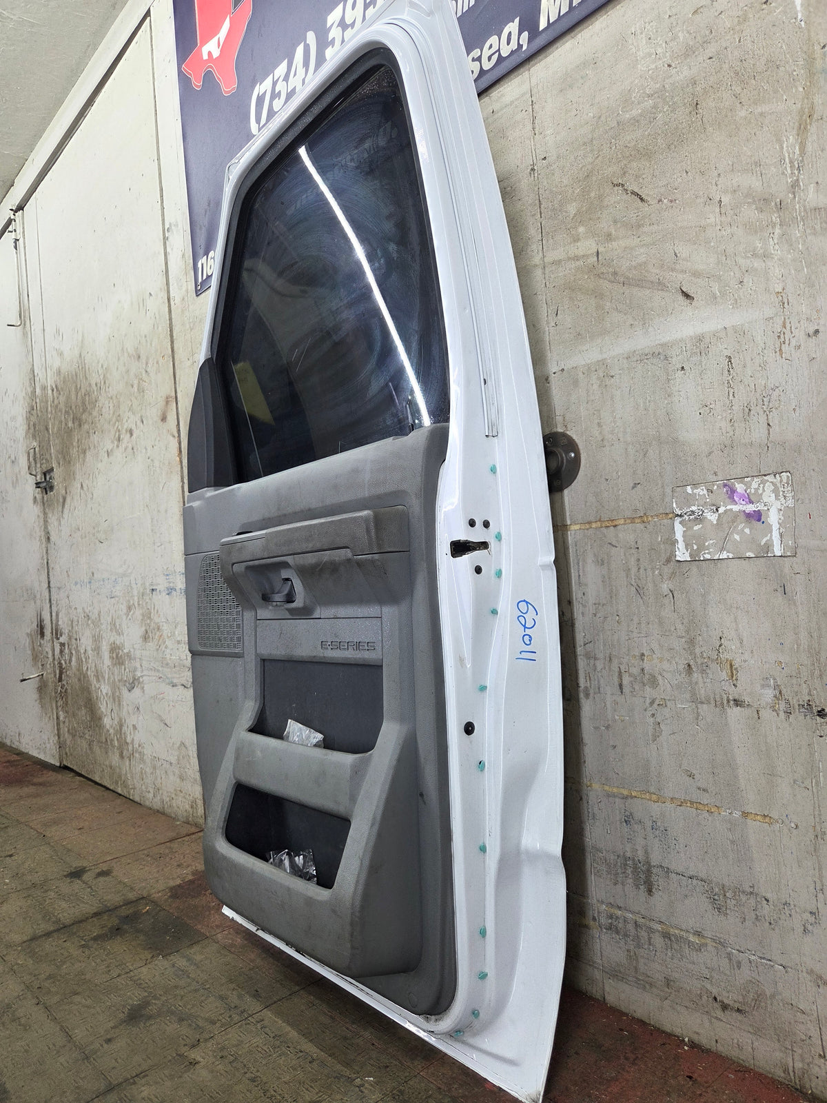 1991-2021 Ford E Series Passenger Side Front Door RH E150 E250 E350