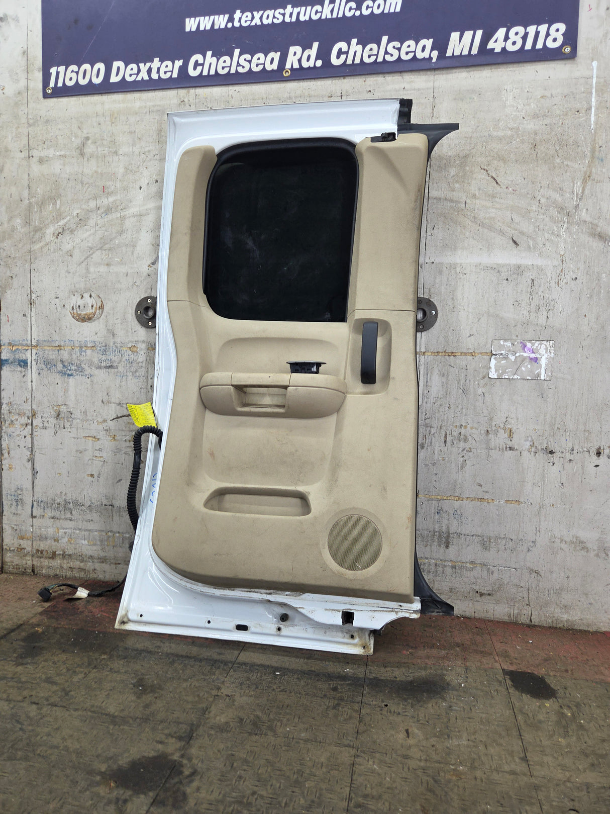 2007-2013 Chevrolet Silverado / GMC Sierra 1500 2500 3500 HD Driver Side Extended Cab LH Rear Door