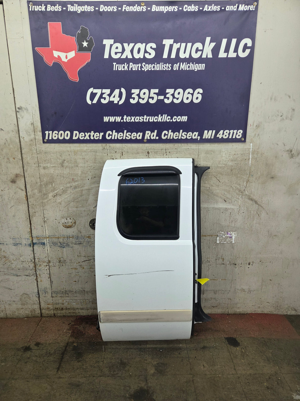 2007-2013 Chevrolet Silverado / GMC Sierra 1500 2500 3500 HD Passenger side Extended Cab RH Rear Door