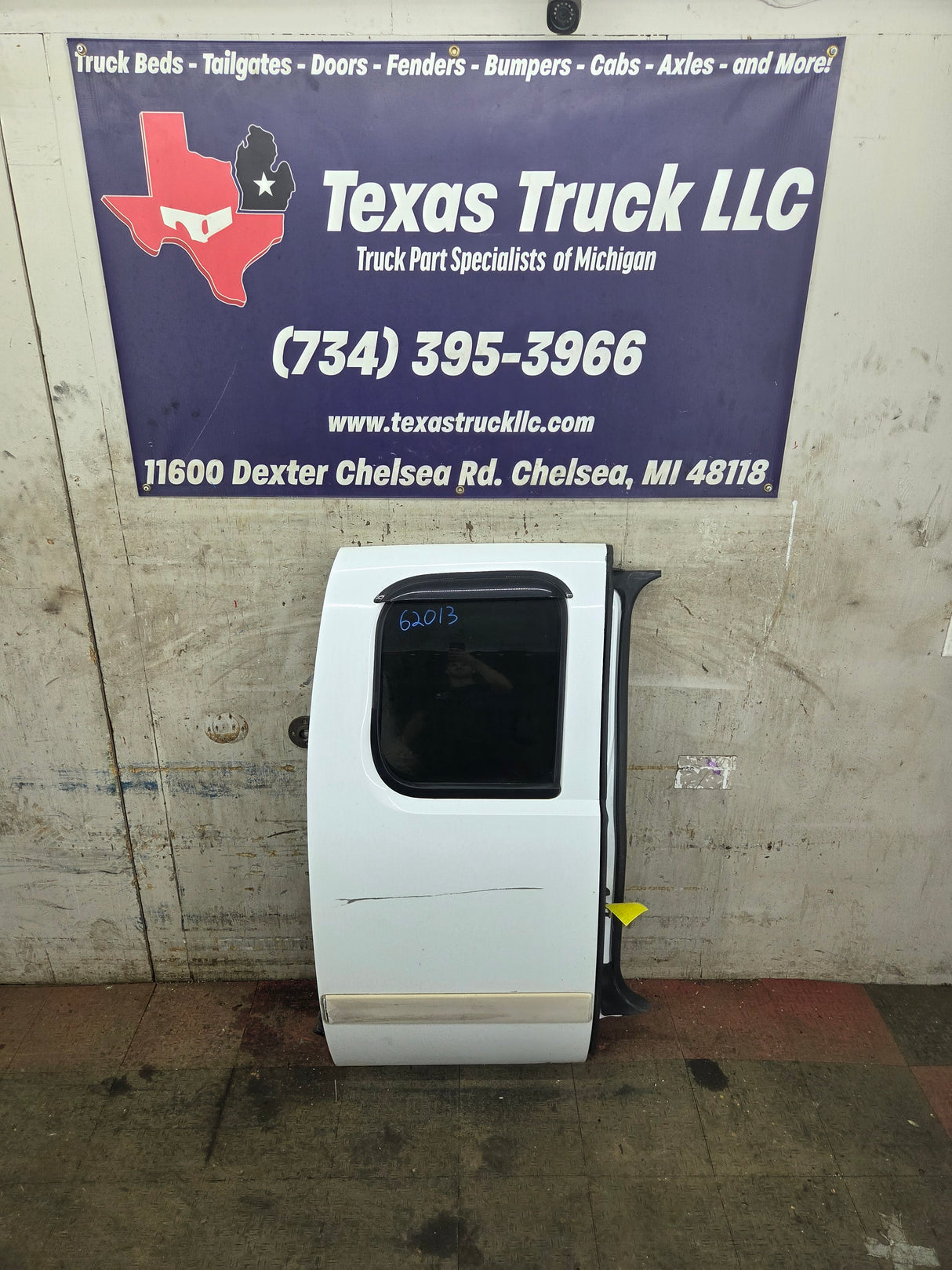 2007-2013 Chevrolet Silverado / GMC Sierra 1500 2500 3500 HD Passenger side Extended Cab RH Rear Door