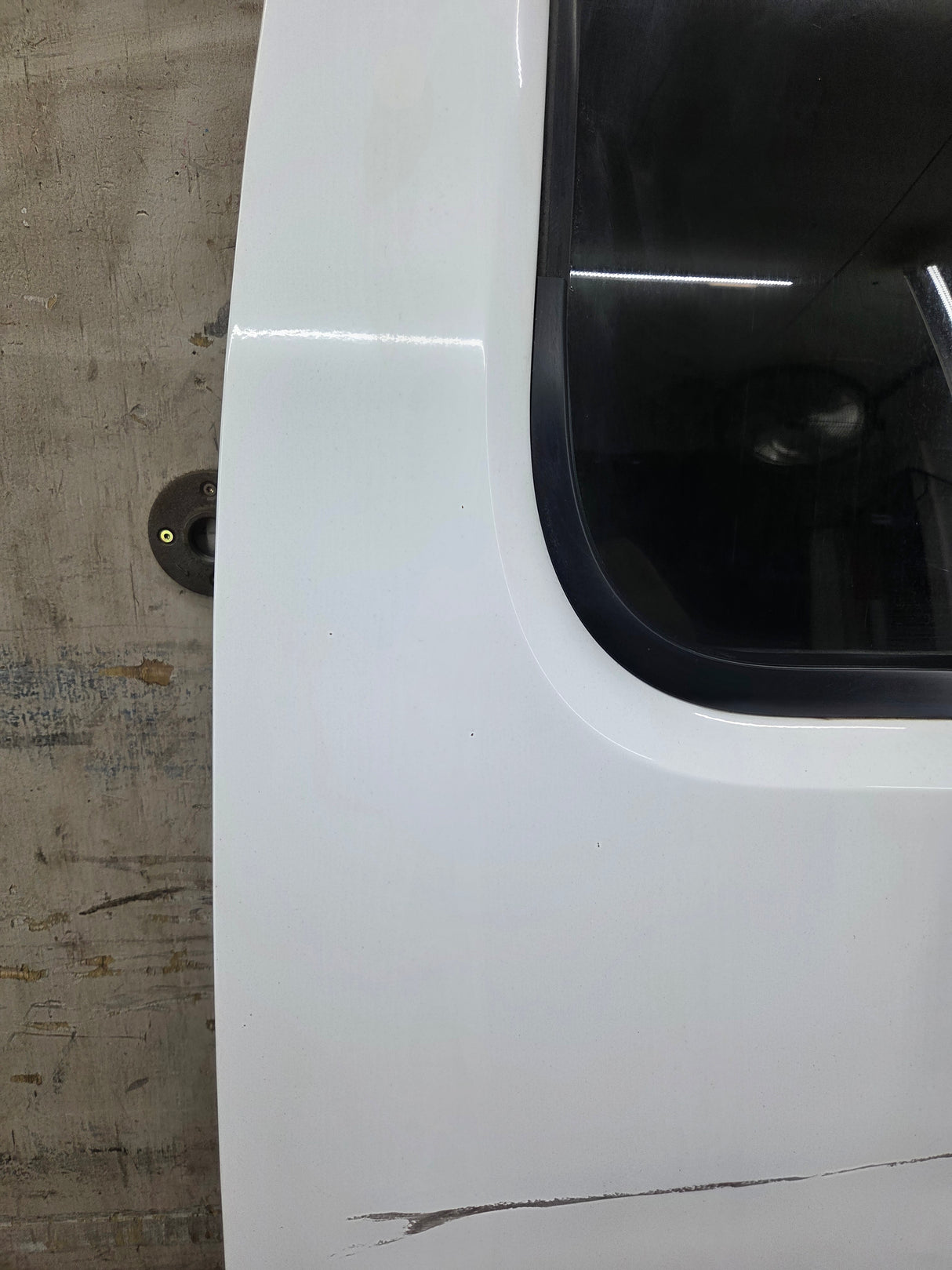 2007-2013 Chevrolet Silverado / GMC Sierra 1500 2500 3500 HD Passenger side Extended Cab RH Rear Door
