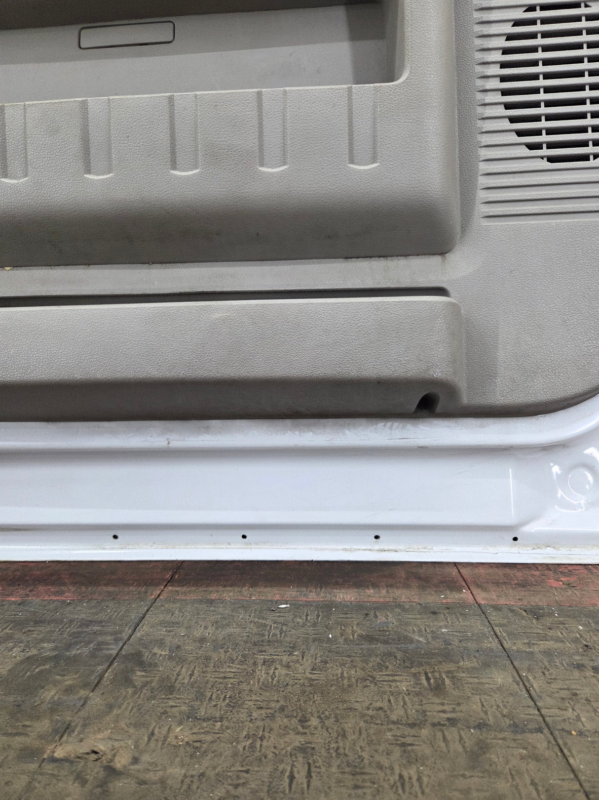 2008-2011 Ford Super Duty / Excursion Front Drivers LH Door F250 F350 F450 F550