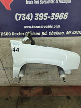 2003-2007 Chevrolet Silverado / Tahoe / Suburban 1500 2500 3500 HD RH Passenger Side "Cateye" Front Fender - Summit White