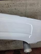 2003-2007 Chevrolet Silverado / Tahoe / Suburban 1500 2500 3500 HD RH Passenger Side "Cateye" Front Fender - Summit White