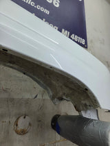 2003-2007 Chevrolet Silverado / Tahoe / Suburban 1500 2500 3500 HD RH Passenger Side "Cateye" Front Fender - Summit White
