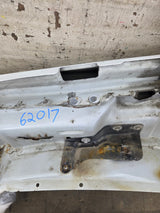 2003-2007 Chevrolet Silverado / Tahoe / Suburban 1500 2500 3500 HD RH Passenger Side "Cateye" Front Fender - Summit White