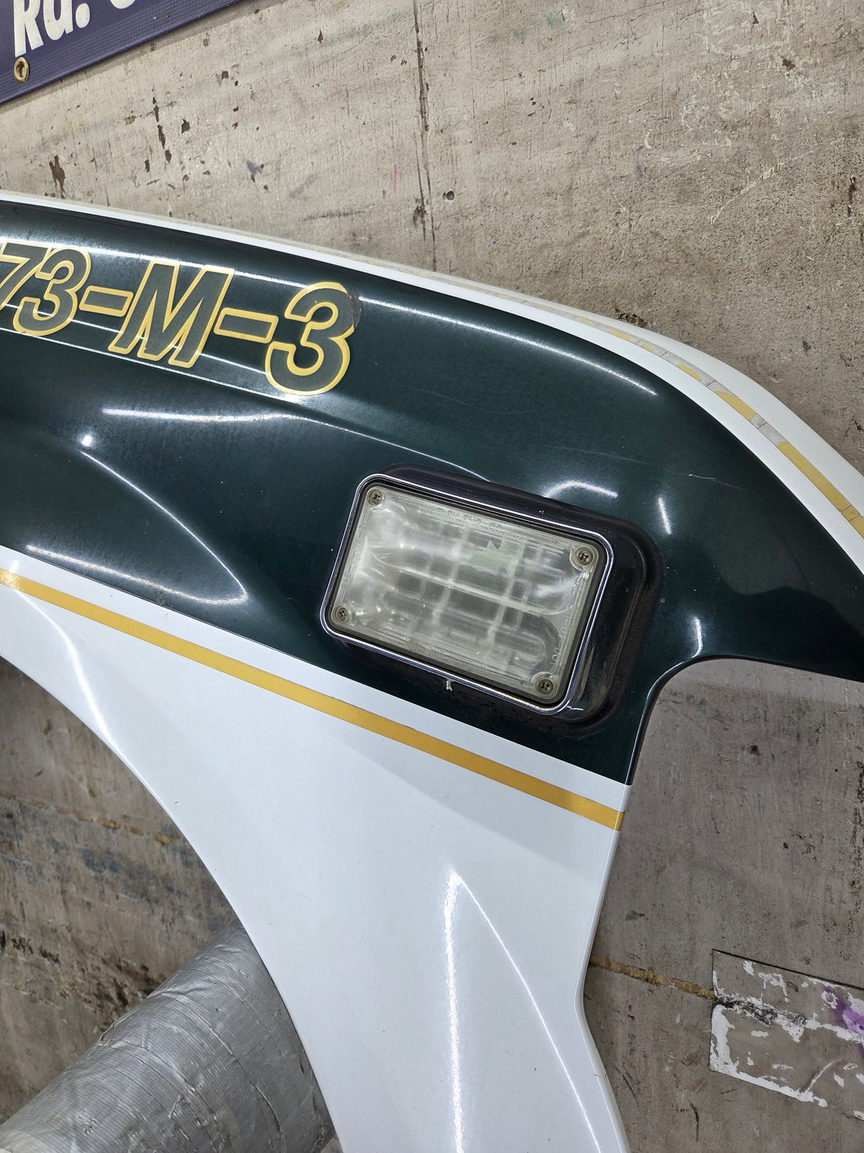 2008-2010 Ford Super Duty F250 F350 RH Passenger Side Fender - Oxford White
