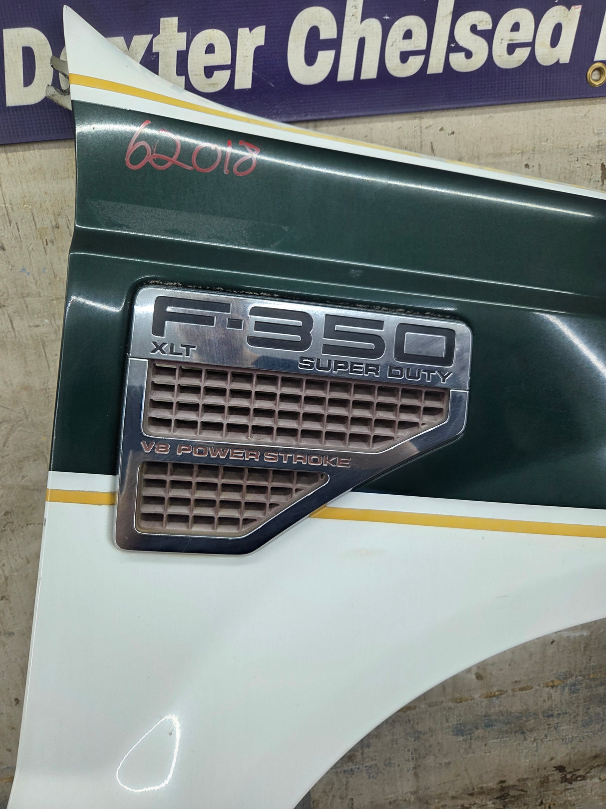 2008-2010 Ford Super Duty F250 F350 RH Passenger Side Fender - Oxford White