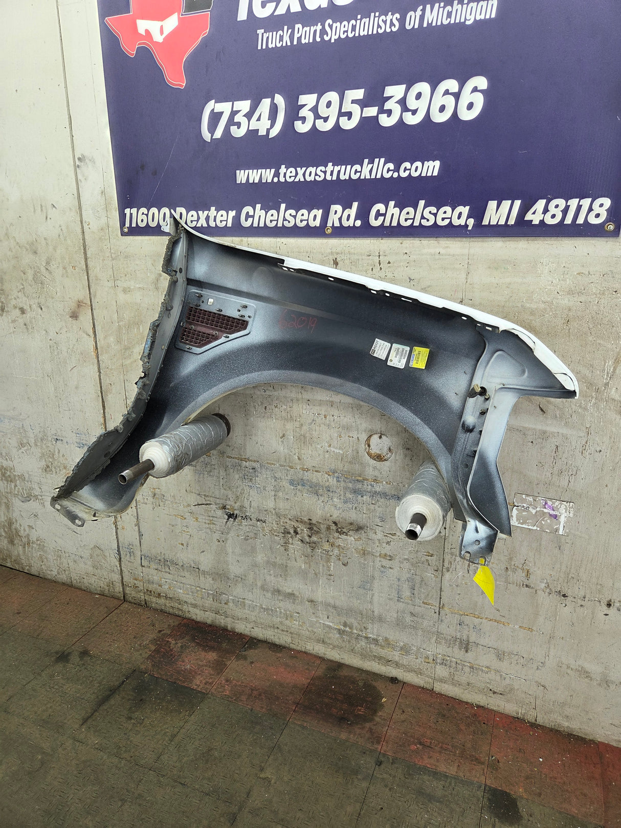 2008-2010 Ford Super Duty F250 F350 LH Driver Side Fender