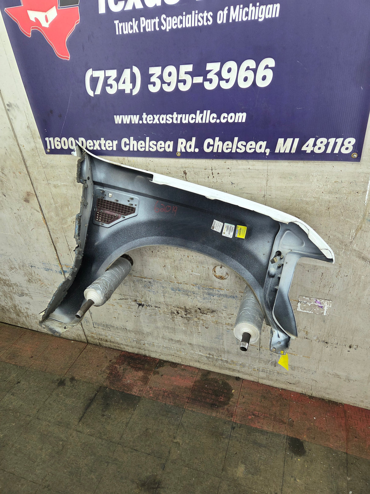 2008-2010 Ford Super Duty F250 F350 LH Driver Side Fender