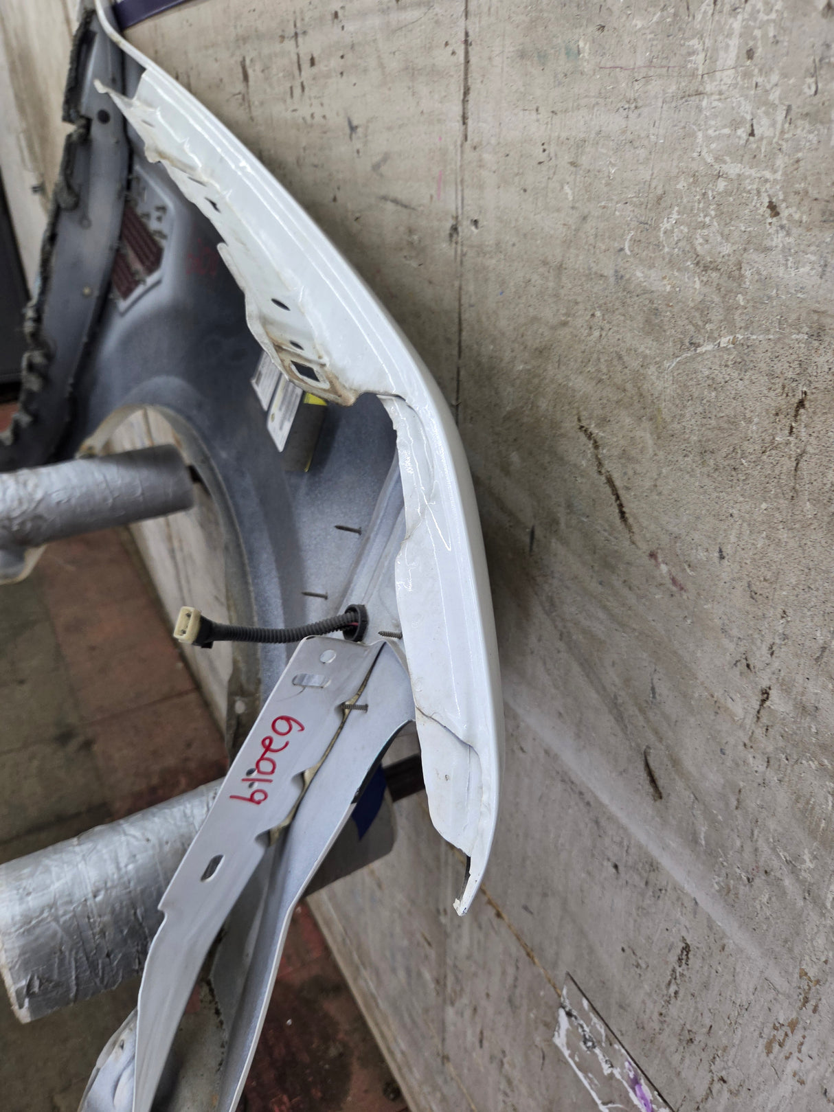 2008-2010 Ford Super Duty F250 F350 LH Driver Side Fender