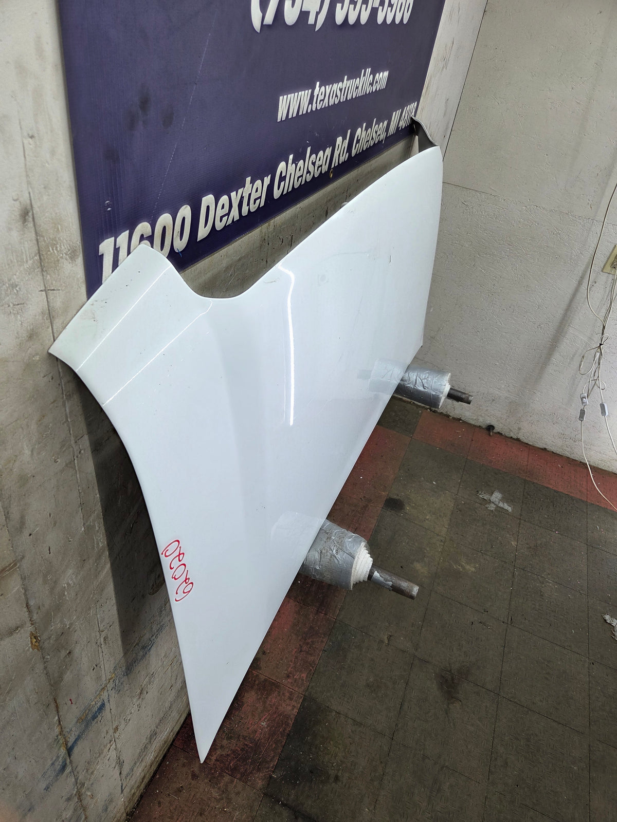 2008-2019 & 2021-2025 Ford E-Series Hood E150 E250 E350 E450