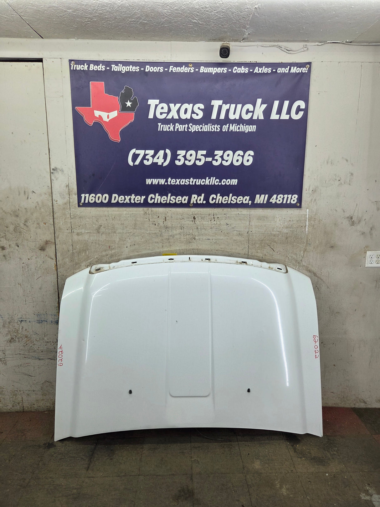 2008-2010 Ford Super Duty F250 F350 F450 F550 Hood- Oxford White