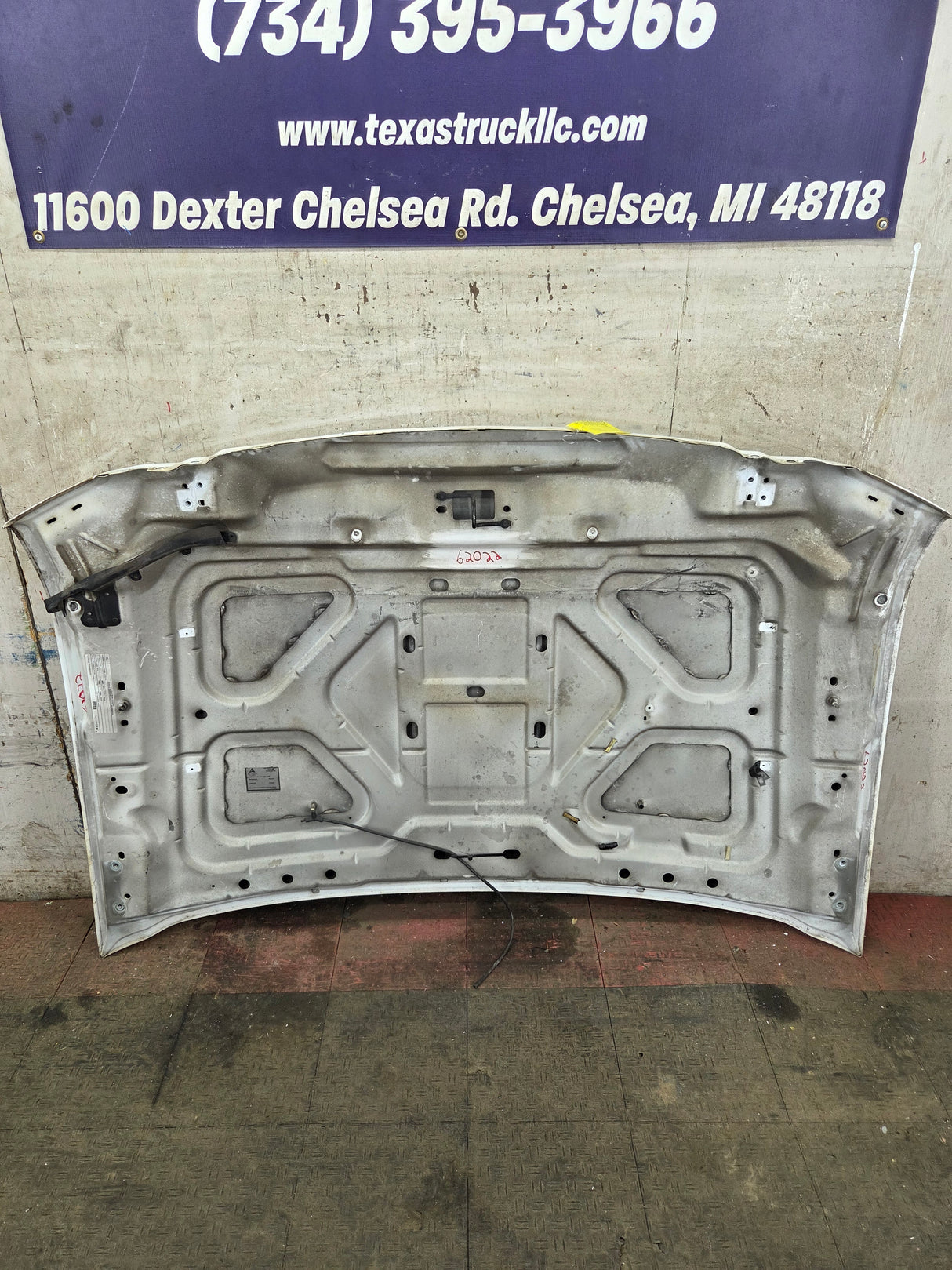 2008-2010 Ford Super Duty F250 F350 F450 F550 Hood- Oxford White