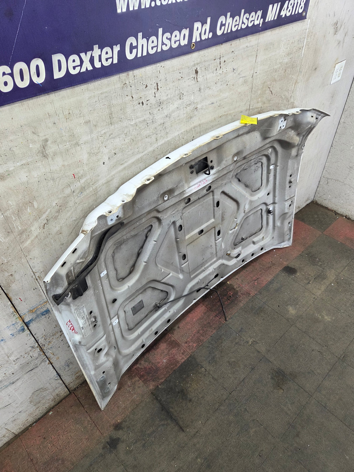 2008-2010 Ford Super Duty F250 F350 F450 F550 Hood- Oxford White
