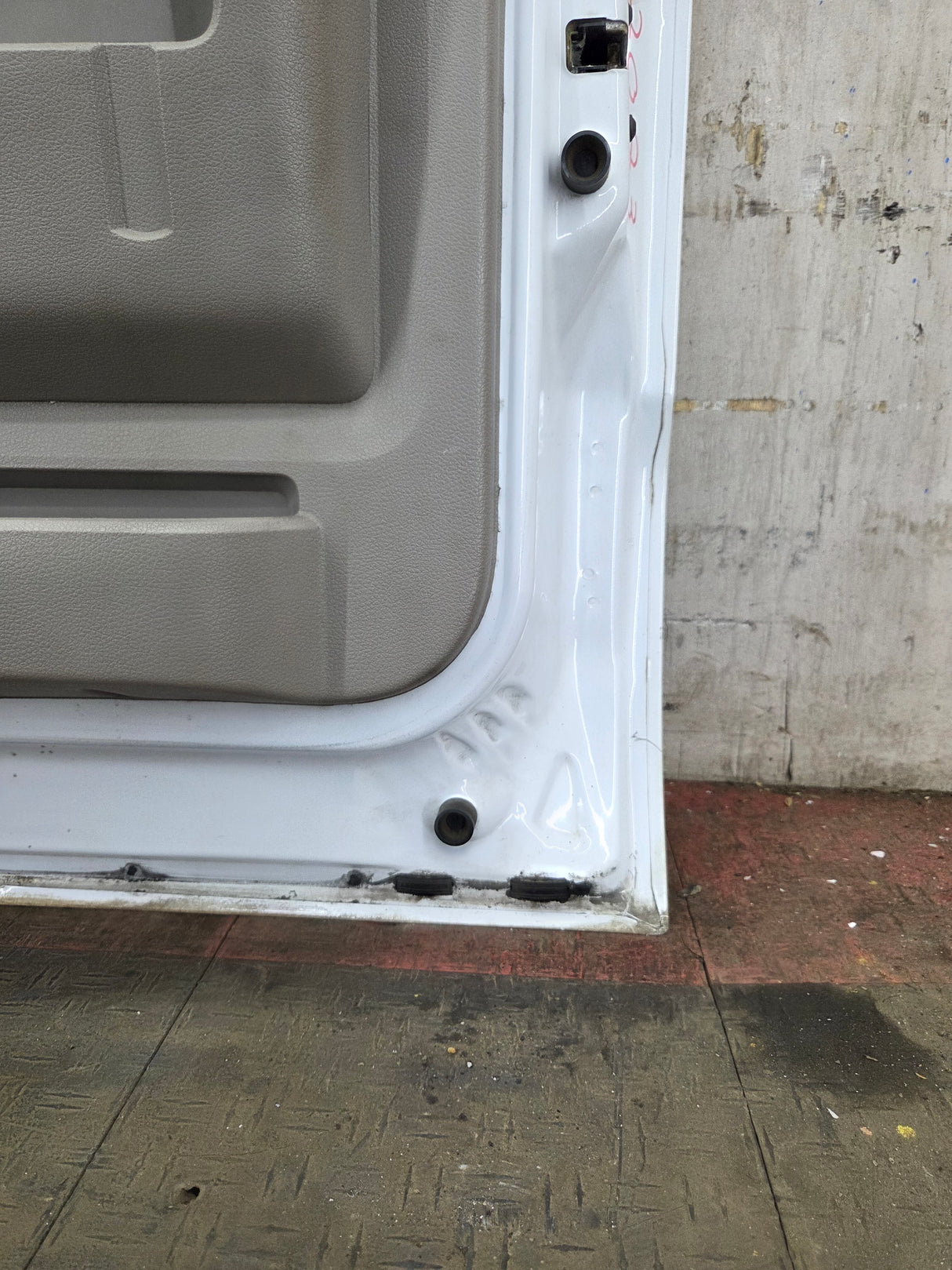 2008-2011 Ford Super Duty / Excursion Front Passenger RH Door F250 F350 F450 F550