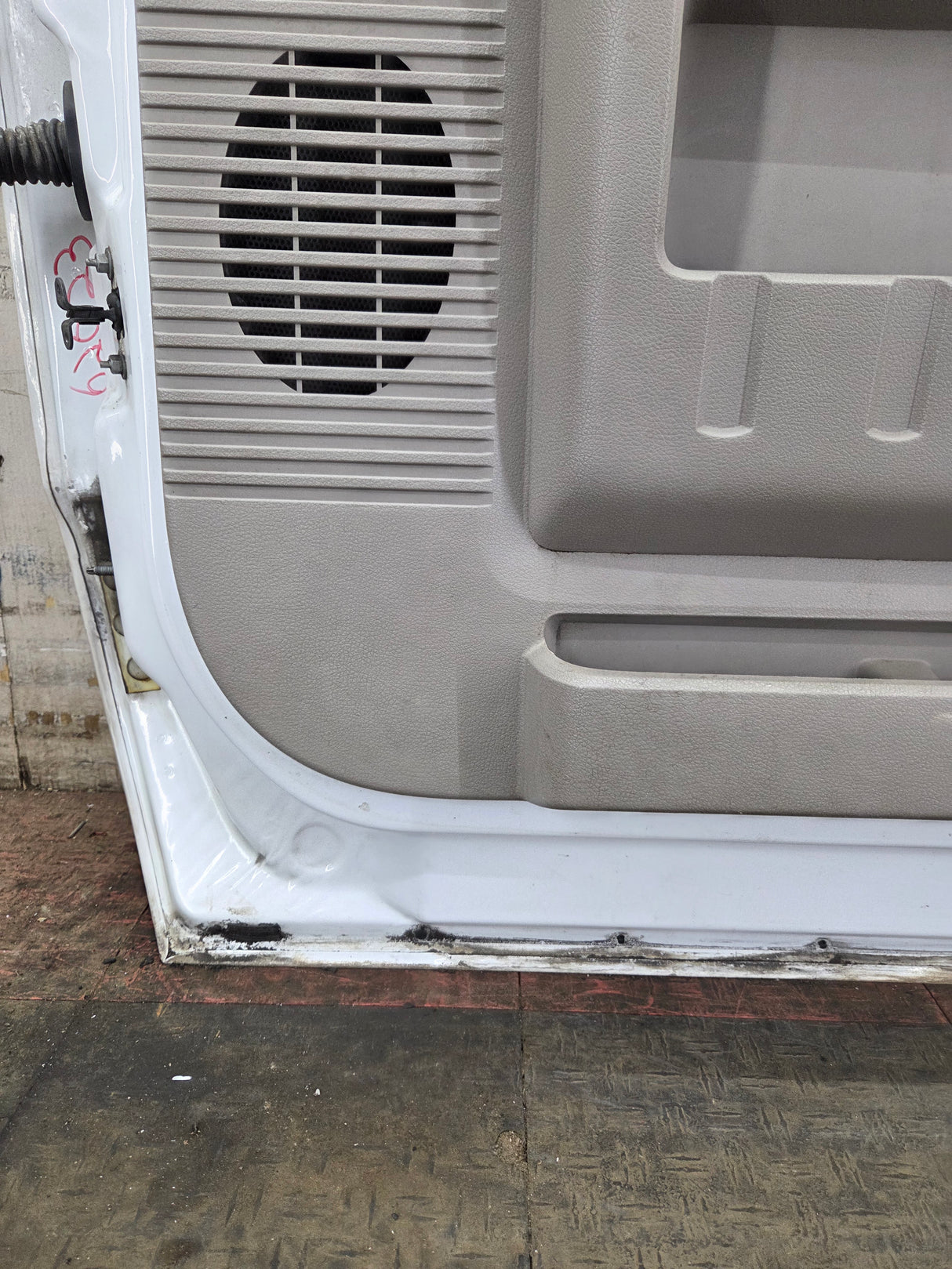 2008-2011 Ford Super Duty / Excursion Front Passenger RH Door F250 F350 F450 F550